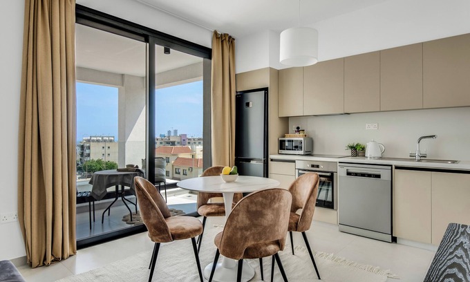Agios Athanasios Apartamento | Sanders Elgio - Adorable estudio con balcón