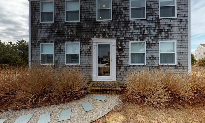 North Truro Casa | Sandpiper Cottage