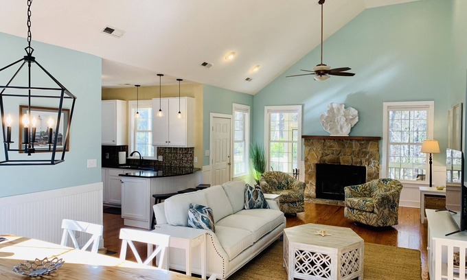 Kitty Hawk Casa | Sandpiper Cottage - Welcome to your cozy retreat!