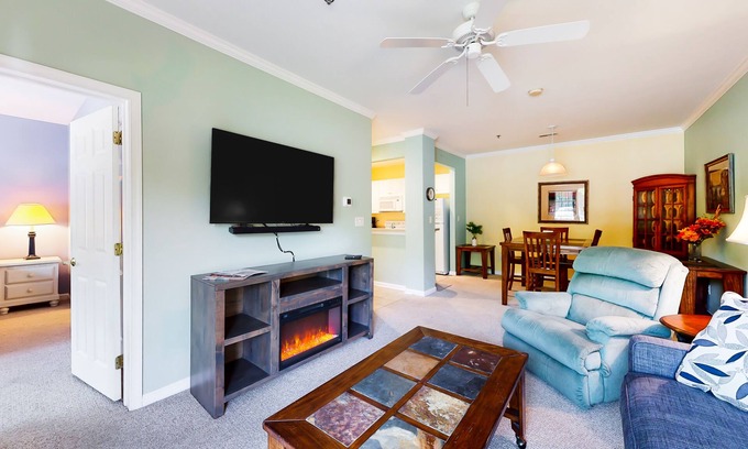 Rehoboth Beach Condominio | Sandpiper Village dog-friendly condo with patio, AC & close access to everything
