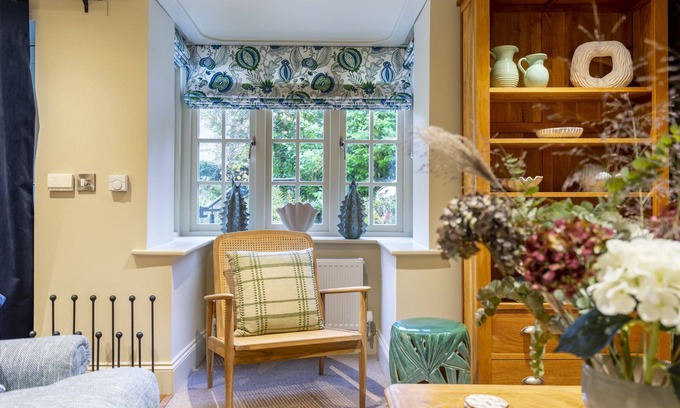 Sandsend Cabaña | Sandsend - Gardeners Cottage - sleeps 4 guests in 2 bedrooms