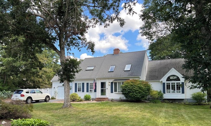 Sandwich Casa | Sandwich/Mashpee Pet Friendly 3 bedroom/3 bathrooms