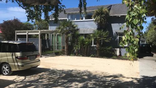 New Brighton Casa | Sandy Feet Lodge