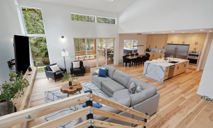 Brightwood Casa | Sandy River Group Getaway 2