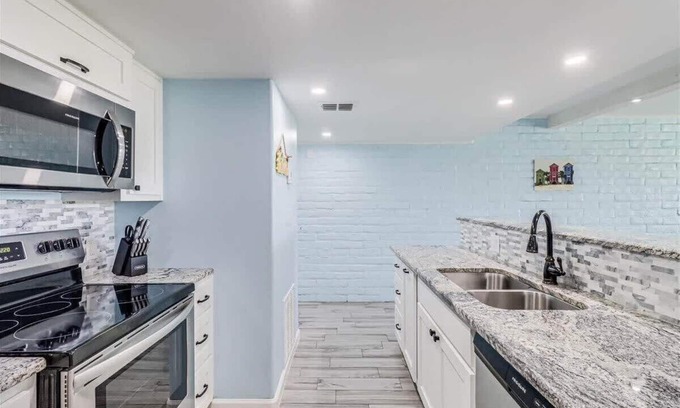 Shibui Sands Condominio | Sandy Shores- Boat Parking | Community Pool