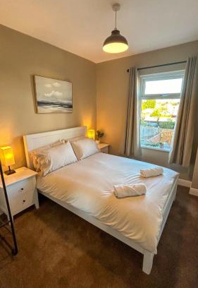 Cleethorpes Casa | Sandy Shores Holiday Home - Great for family stays and contractors