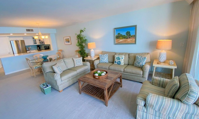 Punta Rassa Condominio | Condominio ideal para familias con playa privada en Sanibel Harbour Resort