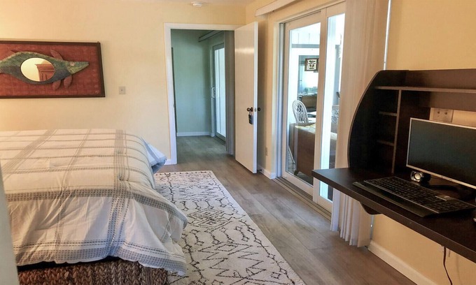 Sanibel Casa | Sanibel Island, 1 mile to beach, Rabbit's Retreat