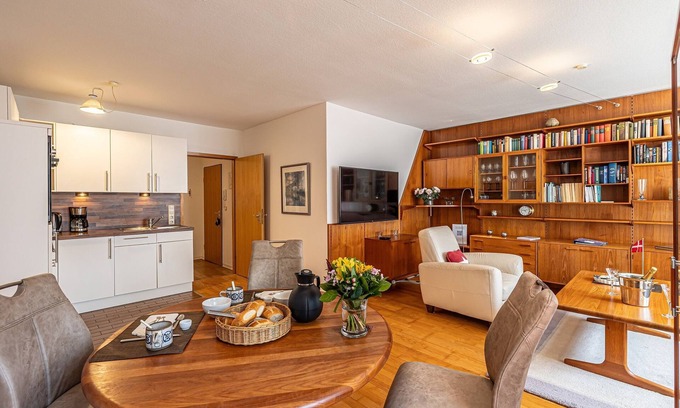 Flensburg Apartamento | Sankt Hans - shower, TV, WLAN, washing machine, dryer, underground parking space