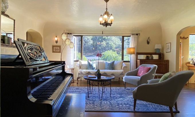 Alta Mesa Casa | Santa Barbara Classic Home Updated Gorgeous Near everything Family Friendly