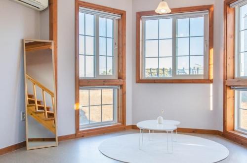 Gangneung Casa | Santa Beach Pension