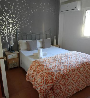 San Pablo A y B Apartamento | Santa Justa