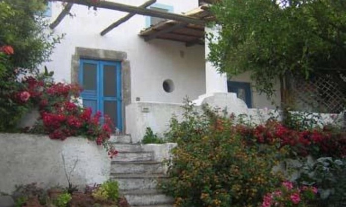 Santa Marina Salina Casa | Santa Marina Di Salina: casa / villa / chalet - SANTA MARINA DI SALINA
