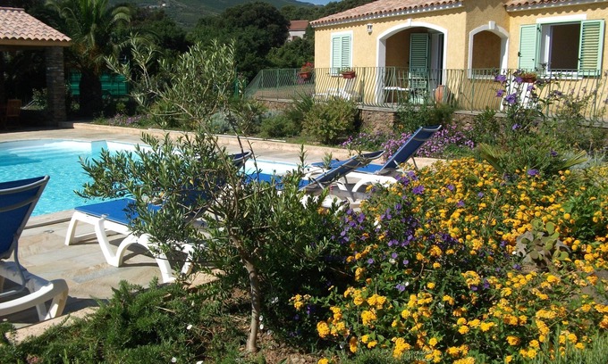 Tomino Casa | CASA DE SANTA MARIA EN POINTE DU CAP CORSE - CASA DE SUR