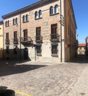 Old Town of Avila Apartamento | Santa Suites