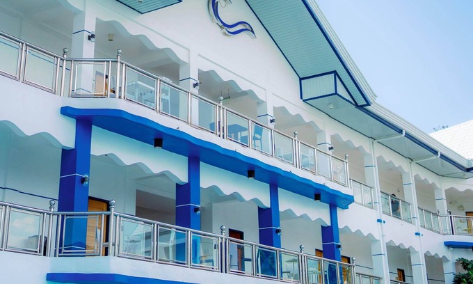 Santiago Hotel | Santiago Cove Hotel and Restaurant