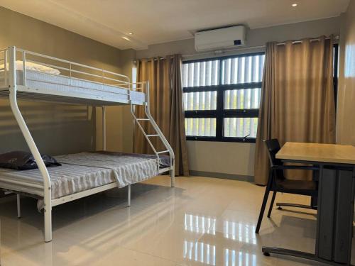 East Rembo Apartamento | Santipha Residences
