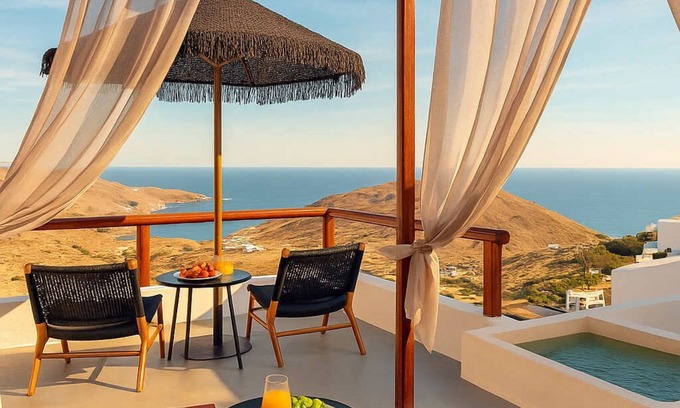 Akrotiri Apartamento | Santorini Luxury Suite w/ Rooftop HotTub & SeaView