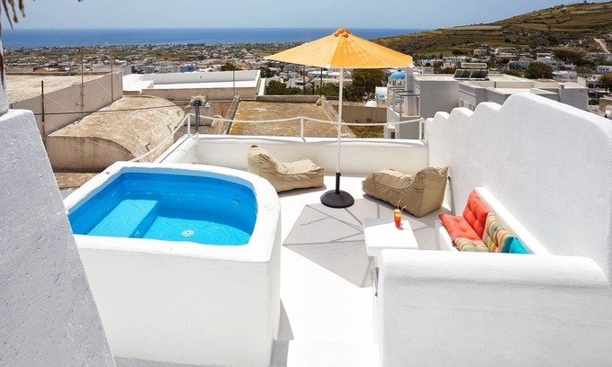 Emporio Casa | Santorini-atesora villa de fresas tradicional