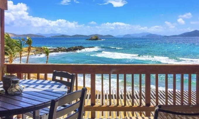 Red Hook Condominio | SAPPHIRE BEACH OCEANFRONT VILLA W/ WASHING MACHINE and DRYER
