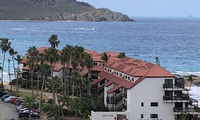 Red Hook Condominio | Áticos de 2 pisos frente a la playa Villa Spectalular Vista de San Juan
