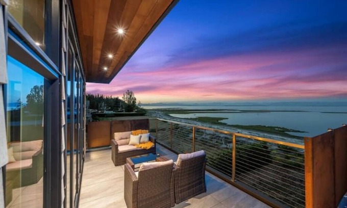 Saratoga Beach Casa | Saratoga Beach House