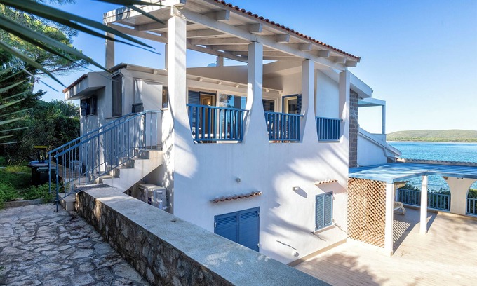 Porto Conte Apartamento | Sardinia Re - Porto Conte Bay Terrace