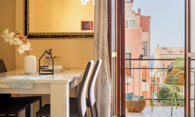 Alghero City Centre Apartamento | Sardinia Re - Ugo 8 - Dos Habitaciones Piso, Capacidad 4