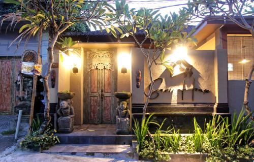 Sayan Casa | Sari House Ubud - Balinese Style Homestay