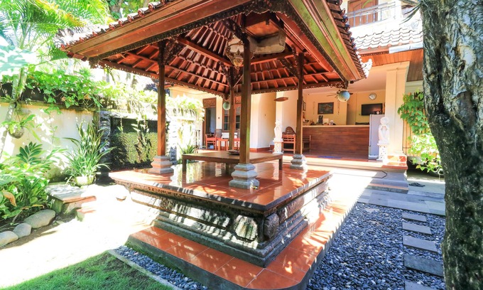 Downtown Kuta Casa | Sari Indah Cottages