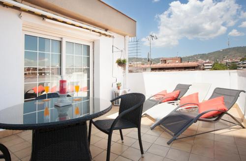 Les Tres Torres Apartamento | Sarria Attic