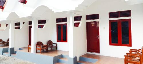 Gunung Kidul Cabina | Sarwi Endah Beach Cottage