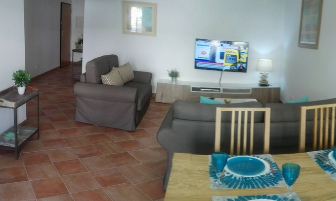 Santa Luzia Condominio | Apartamento w / piscinas de agua caliente - encantador, acogedor y bien situado