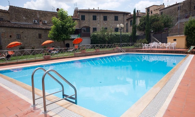 San Donato in Poggio Casa | Disfrute de San Donato in Poggio con piscina