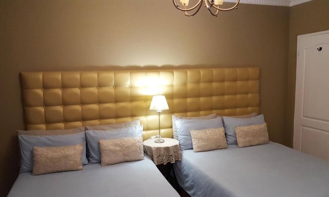Rondebosch East Cama Y Desayuno | Savoy Lodge - Habitación Doble Estándar 7