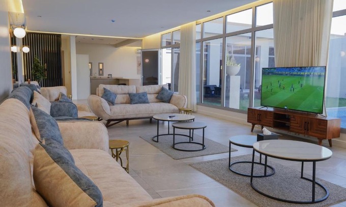 Riyadh Chalet De Esquí | sawt hadeer - صوت هدير