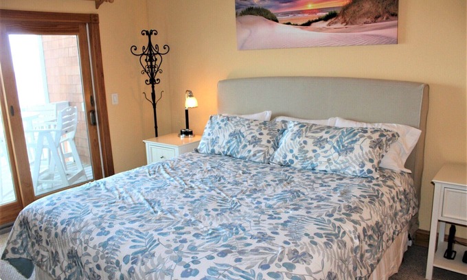 Manteo Condominio | SBC1116 - Shallowbag Bay Club 1116