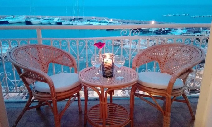Scario Apartamento | Scario Sunny Apartment in centro