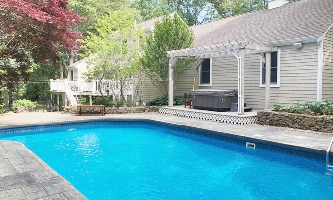 Centerville Casa | Scenic 4 BR Home with Private Heated Pool, Hot Tub, AC