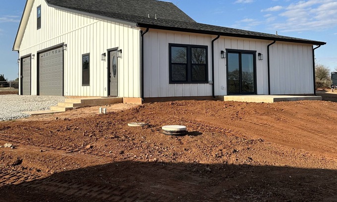 Nocona Casa | Lake Front Guest House