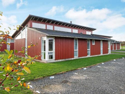 Bogense Casa | Scenic Golf Retreat-By Traum