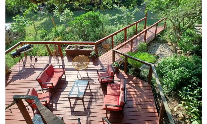 Manchaca Apartamento | Scenic Treehouse Apartment