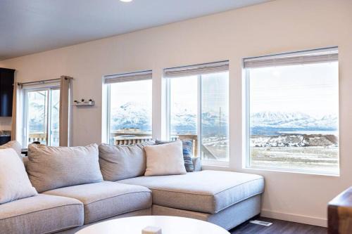 Saratoga Springs Casa | Scenic Views with arcade room