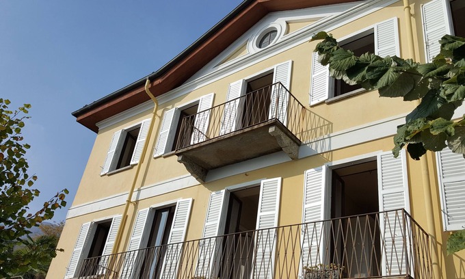 Gonte Villa | Villa de bellas vistas al lago Maggiore