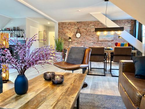 Itzehoe Apartamento | Schöne Ferienwohnungen teilweise mit Dachterrasse im Herzen von Itzehoe