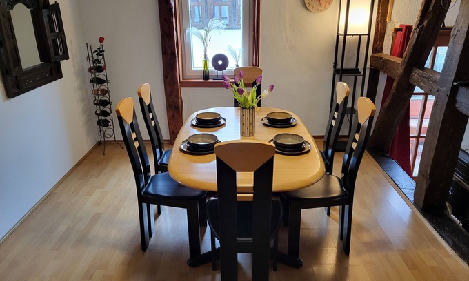 Linsingen Apartamento | Schöne Große Ferienwohnung für 1-4 Gäste, zum Entspannen Bestens Geeignet