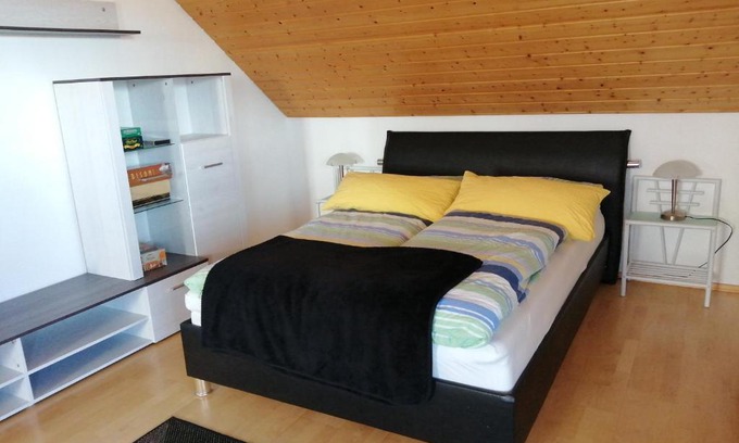 Deggendorf Apartamento | Schöne Wohnung in Deggendorf für 1 bis 5 Personen
