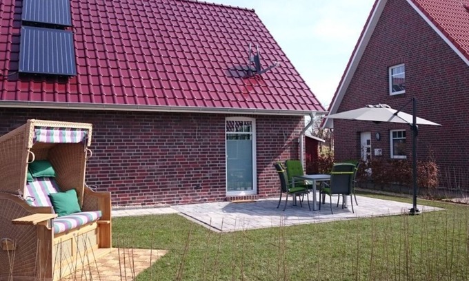 Tannenhausen Casa | Schönes Ferienhaus mit Privatstrand am Badesee