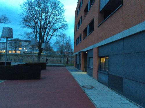 Neu-Ulm Apartamento | Schönste Donaulage mit Terrasse 2