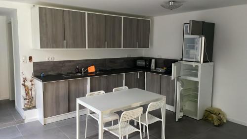 Vahrenwald Apartamento | Sch1 Schleswiger Str.19,30165 Hannover,UG,2 x SZ (2 x Doppelbett)